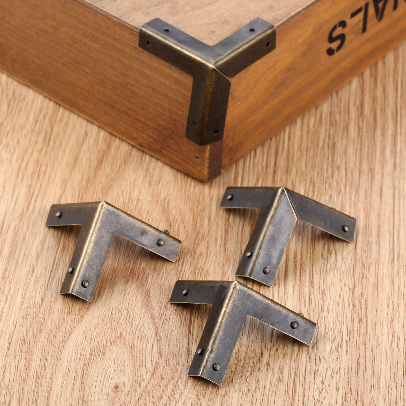 DRELD 4 adet antik bronz köşe  - Furniture Hardware Wood incelemesi ve fiyatı